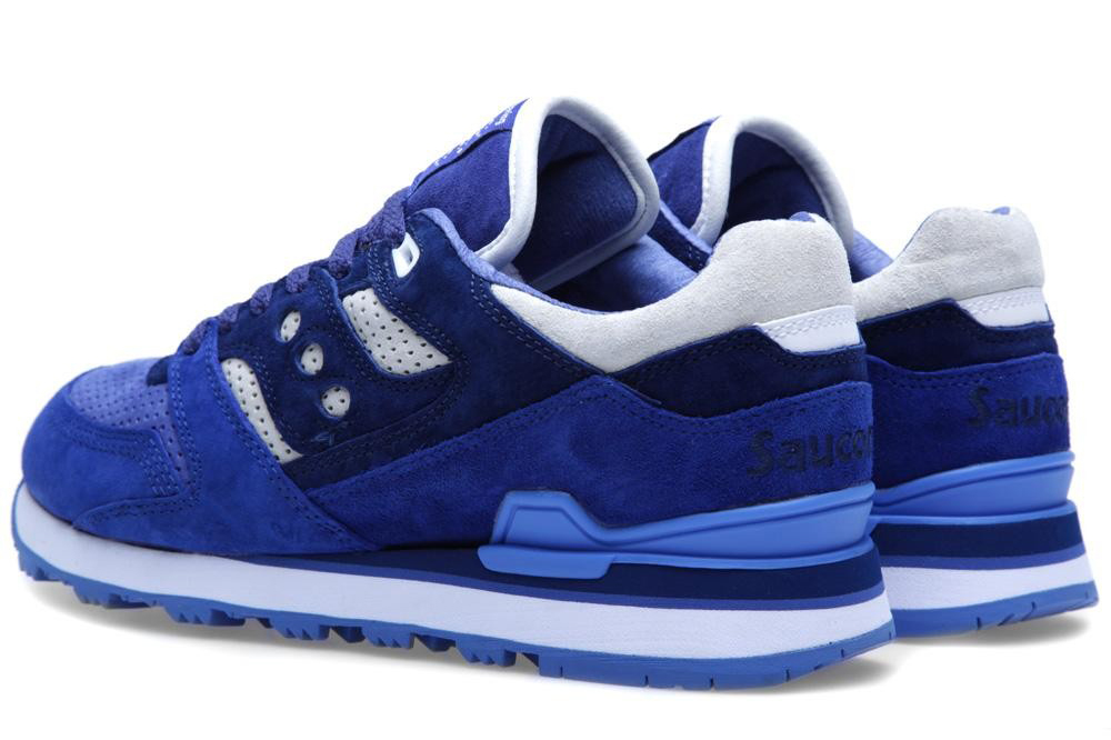 White Mountaineering Saucony Courageous 5