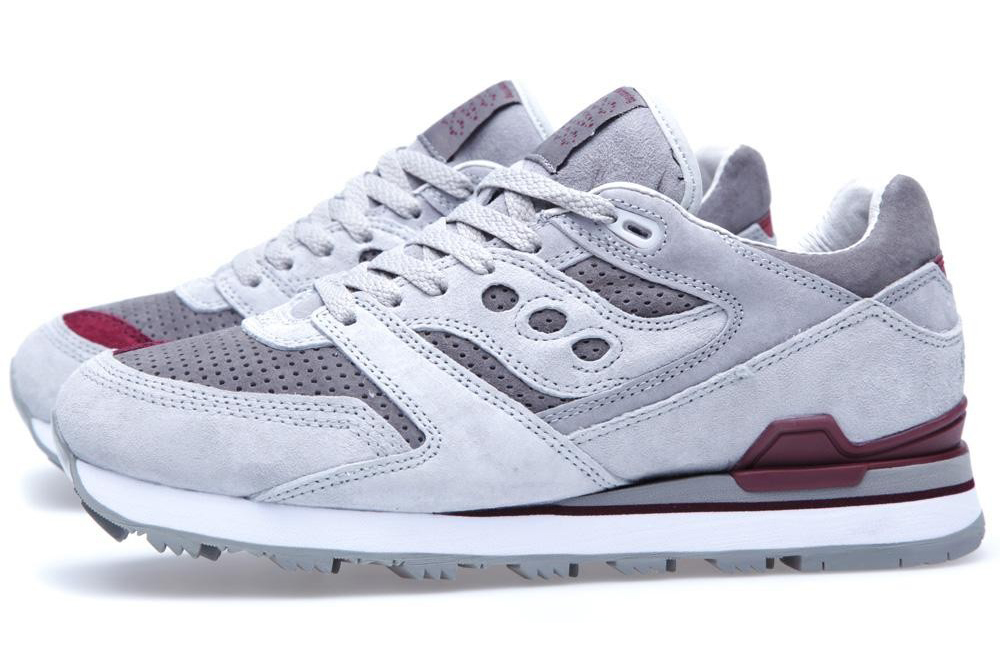 White Mountaineering Saucony Courageous 7