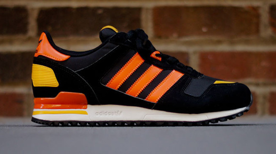 Adidas Originals Zx700 Black Orange 01