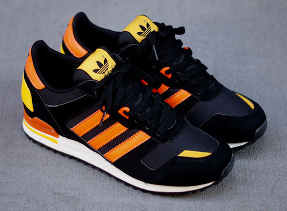 Adidas Originals Zx700 Black Orange 02