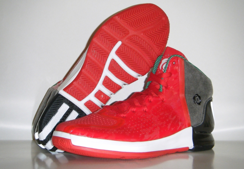 Adidas Rose 4 Christmas Sample 02