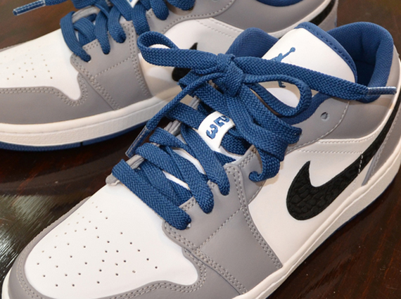 Air Jordan 1 Low - White - Blue - Grey