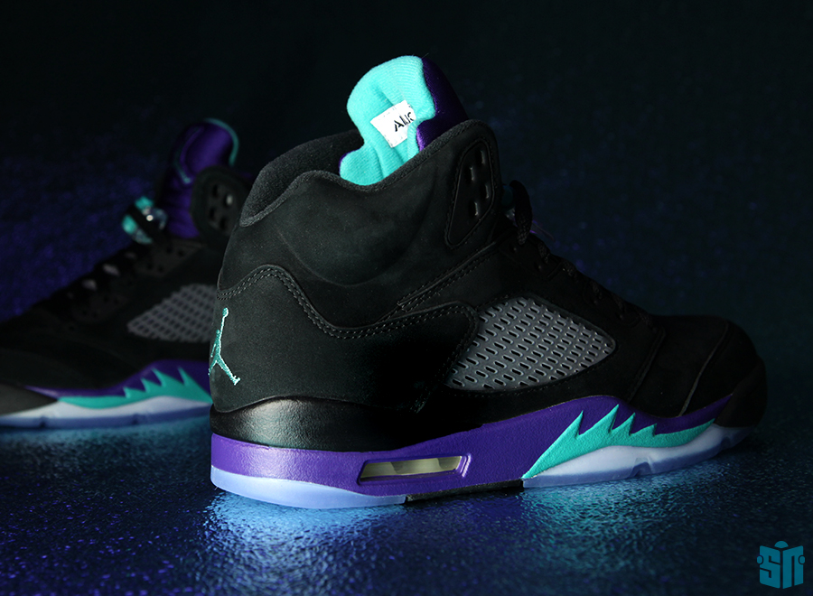 Air Jordan V Black Grape Beauty Shots 8