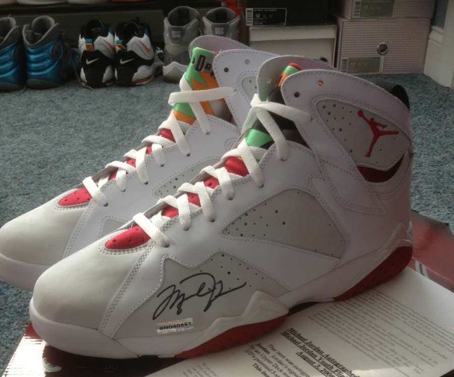 Air Jordan Vii Hare Michael Jordan Autographed 06