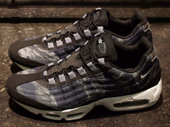 Air Max 95 Tape Camo Pack 1