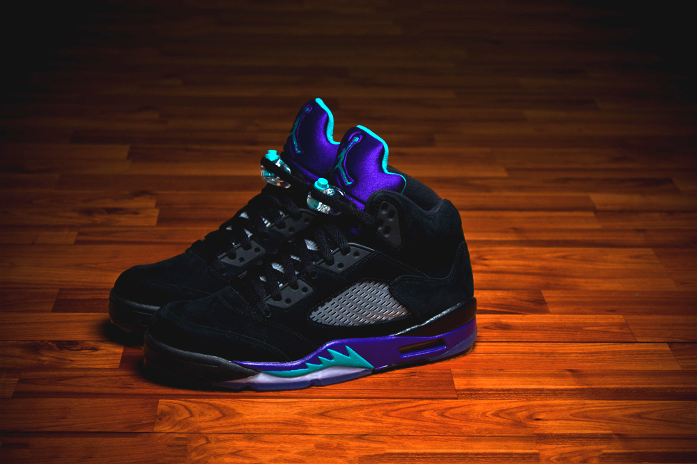 Black Grapes Arriving Wishatl 2