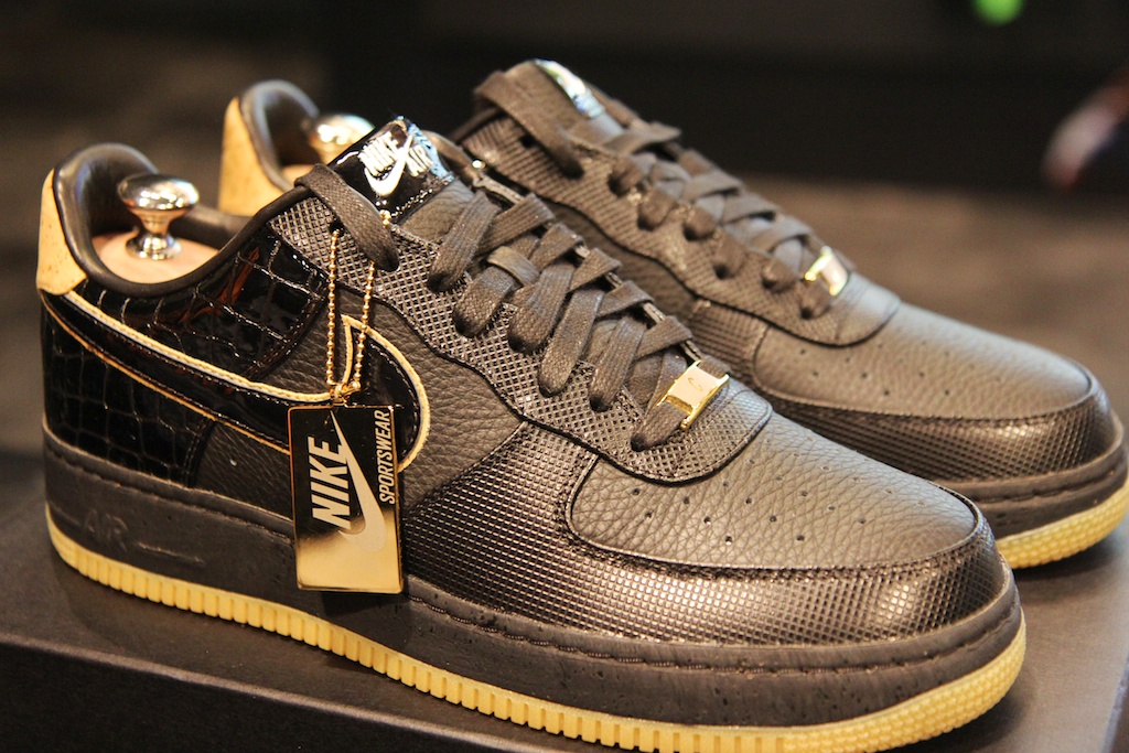 Nike Air Force 1 Bespoke Nike Vault 02