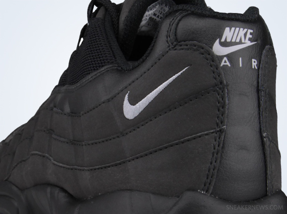 Nike Air Max 95 – Black – Court Purple – Wolf Grey