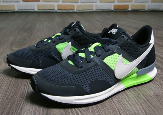 Nike Air Pegasus 83/30 – Black – Flash Lime