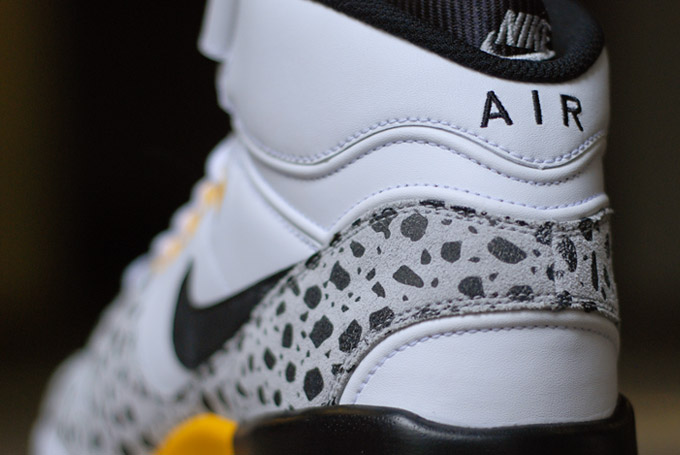 Nike Air Revolution Safari Air Assault Inspired 01
