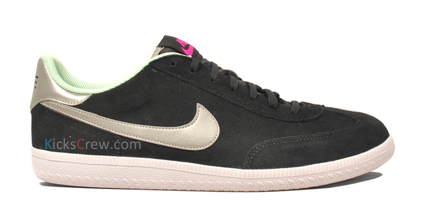 Nike Cheyenne Black Fresh Mint Pink 06