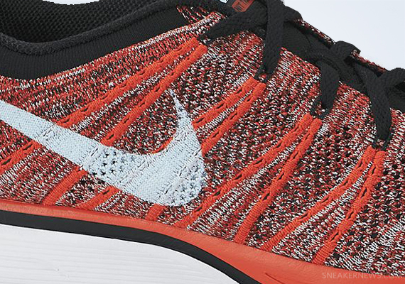 Nike Flyknit Trainer Bright Crimson Gym Red 1