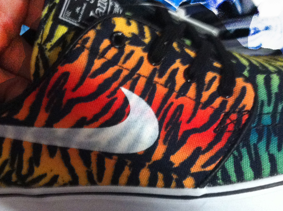 Nike SB Stefan Janoski “Rainbow Tiger”