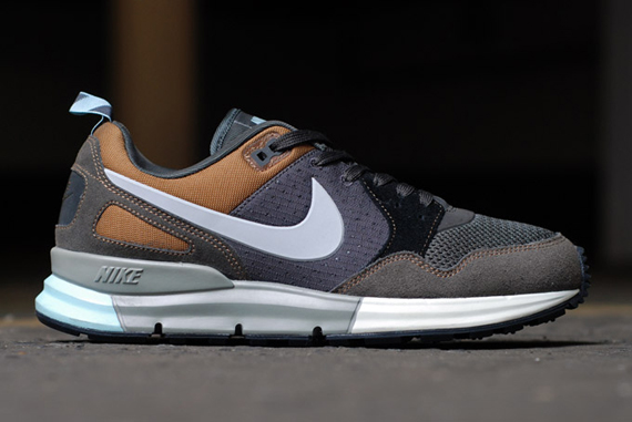 Nike Sportswear Lunar Pegasus 89 3