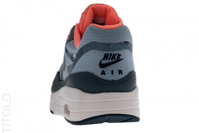 Nike Wmns Air Max 1 Tape 2