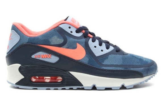 Nike Wmns Air Max 90 Premium Tape Camo 13