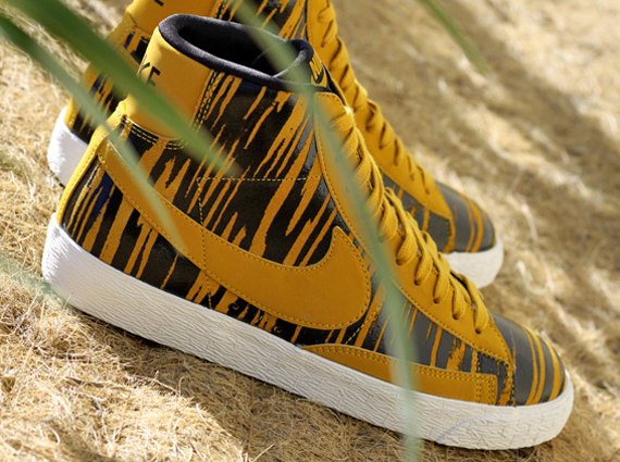 Nike WMNS Blazer Mid "Tiger"