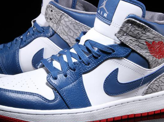 Air Jordan 1 Mid “True Blue” – Available