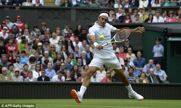 Wimbledon Bans Rgoer Federer Sneakers 04