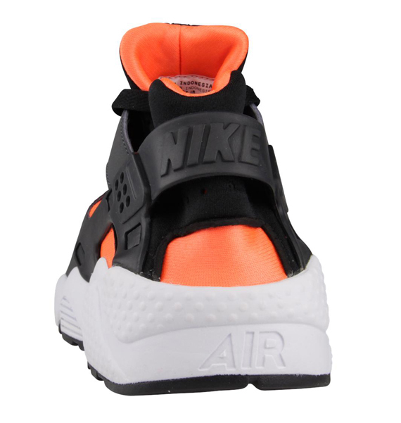 Air Huarache Black Orange 4