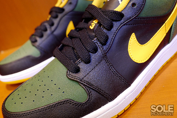 Air Jordan 1 Low Sonics 4