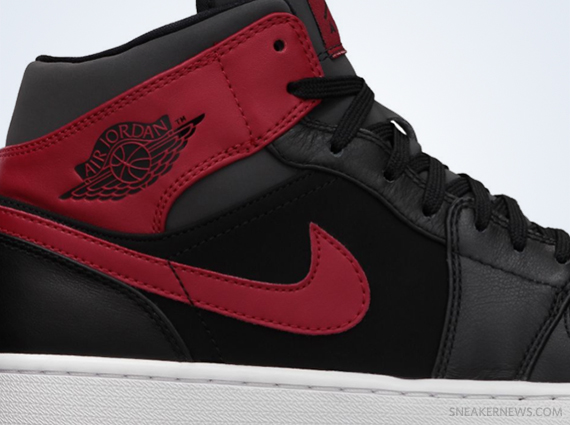 Air Jordan 1 Mid Black Gym Red Nikestore