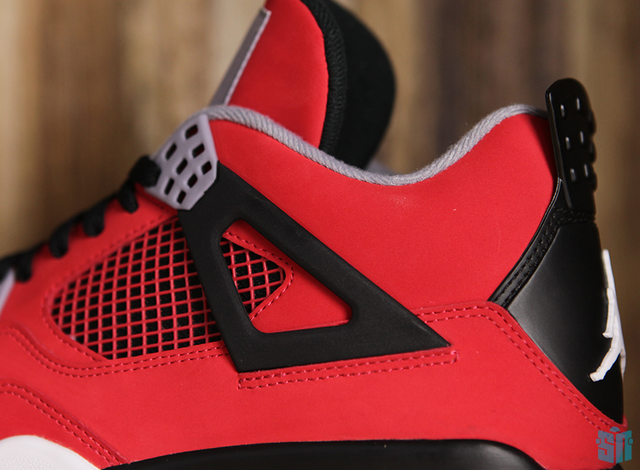 Air Jordan Iv Toro Beauty Shots 17