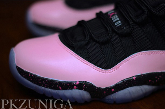 Air Jordan Xi Low Breast 1