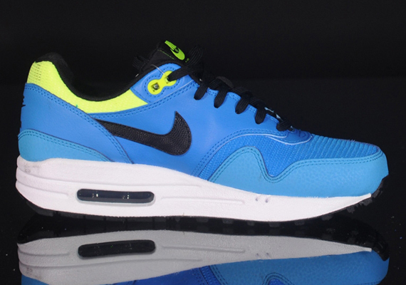 Air Max 1 Gs Blue Volt 3