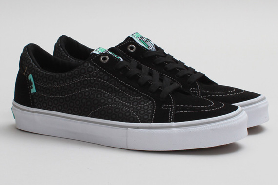 Alien Workshop Vans Av Native American Low Black 02