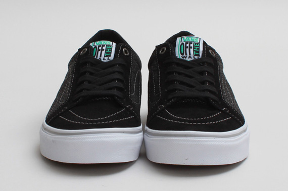 Alien Workshop Vans Av Native American Low Black 04