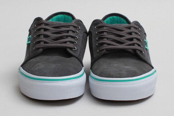 Alien Workshop Vans Chukka Low Grey 03