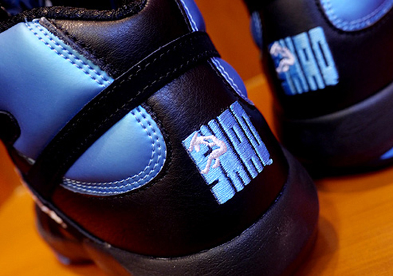 Reebok Shaq Attaq Retro - Black - Azure Blue