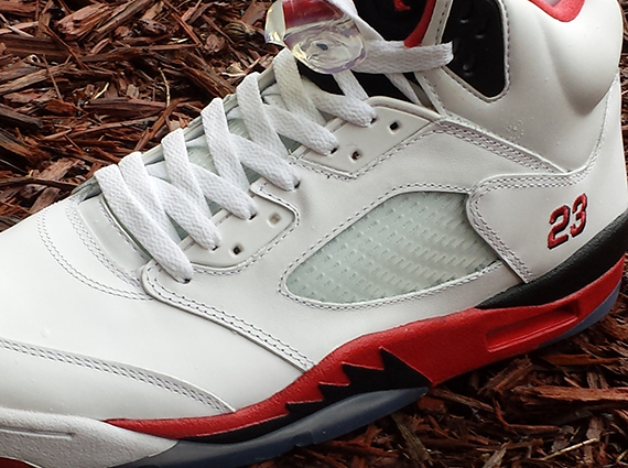 “Fire Red” Air Jordan 5