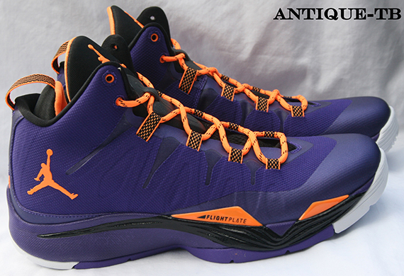 Jordan Superfly 2 Purple Orange 1