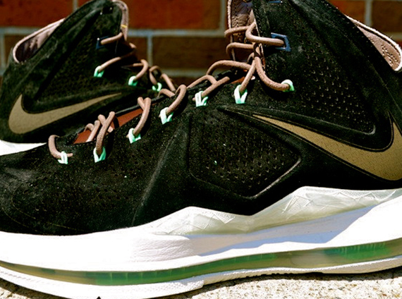 Lebron X Ext Black Suede Arriving At Retailers 1