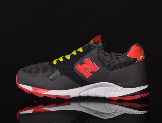 New Balance 850 Black Red Yellow 1