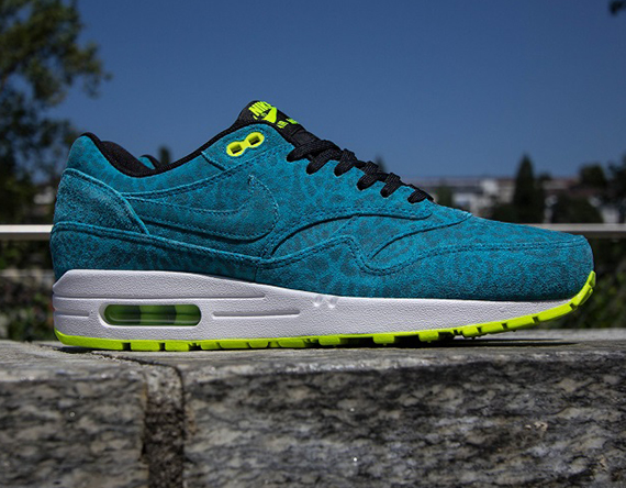 Nike Air Max 1 Fb Blue Leopard Available 3