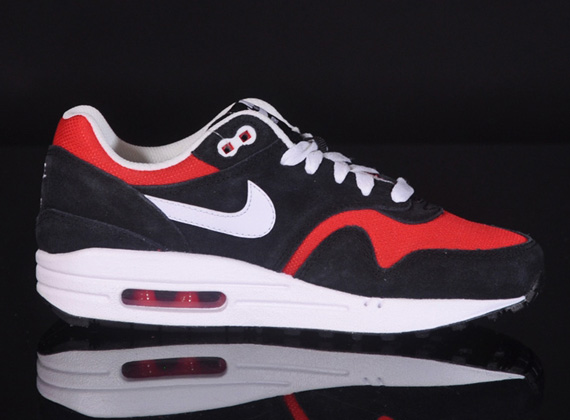 Nike Air Max 1 Gs Black Red 04