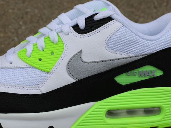 Nike Air Max 90 Essential - White - Wolf Grey - Flash Lime