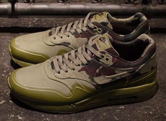 Nike Air Maxim 1 Camo France 2