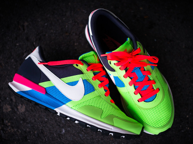 Nike Air Pegasus 83 30 Blue Hero Flash Lime 01