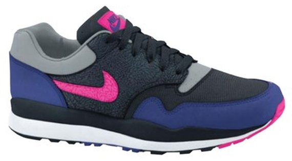 Nike Air Safari August 2013 01