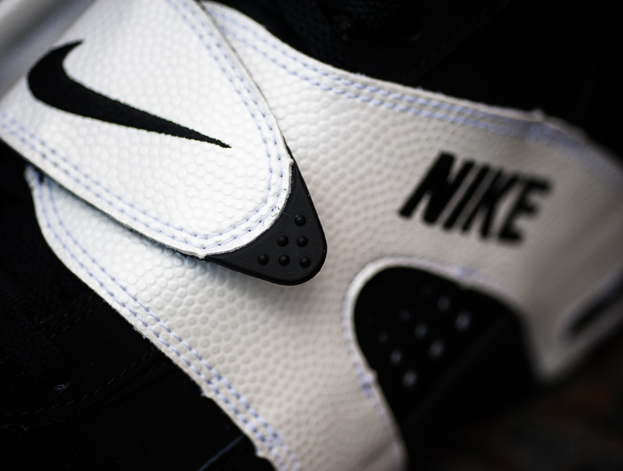 Nike Air Veer - Black - White