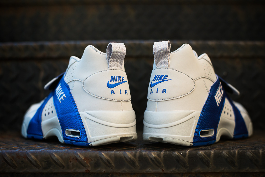 Nike Air Veer Wolf Grey Game Royal 01