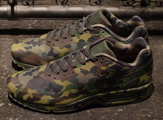 Nike Classic Bw France Camo 1