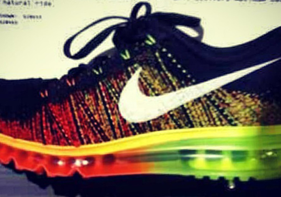 Nike Flyknit Air Max 2013