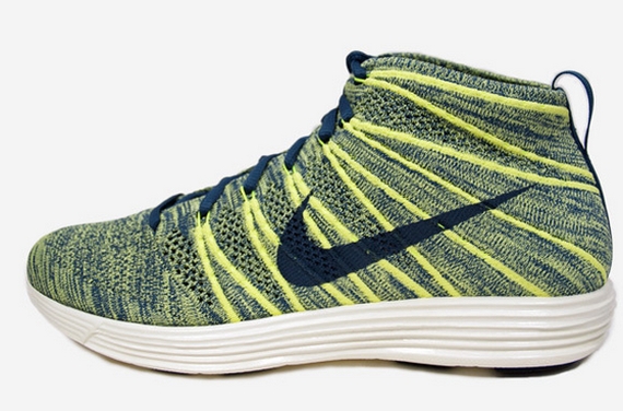 Nike Flyknit Chukka Volt Squadron Blue Releasing