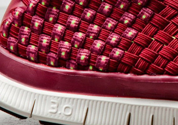 Nike Free Woven – Cherry – Green