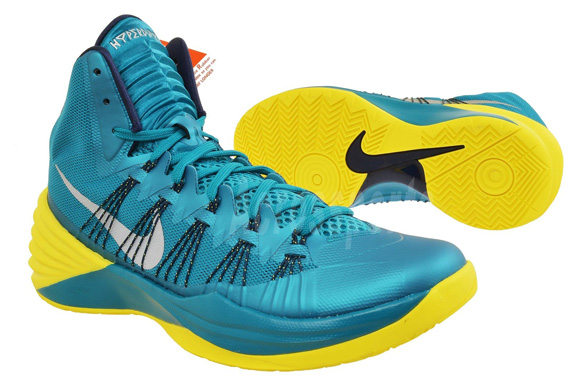 Nike Hyperdunk 2013 Tropical Teal Sonic Yellow 02